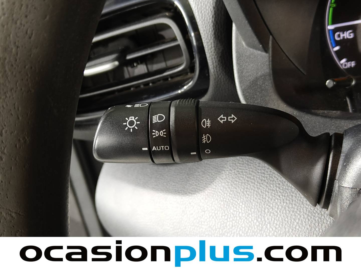 Foto Toyota Yaris Toyota Yaris 120H Business Plus (116 CV)