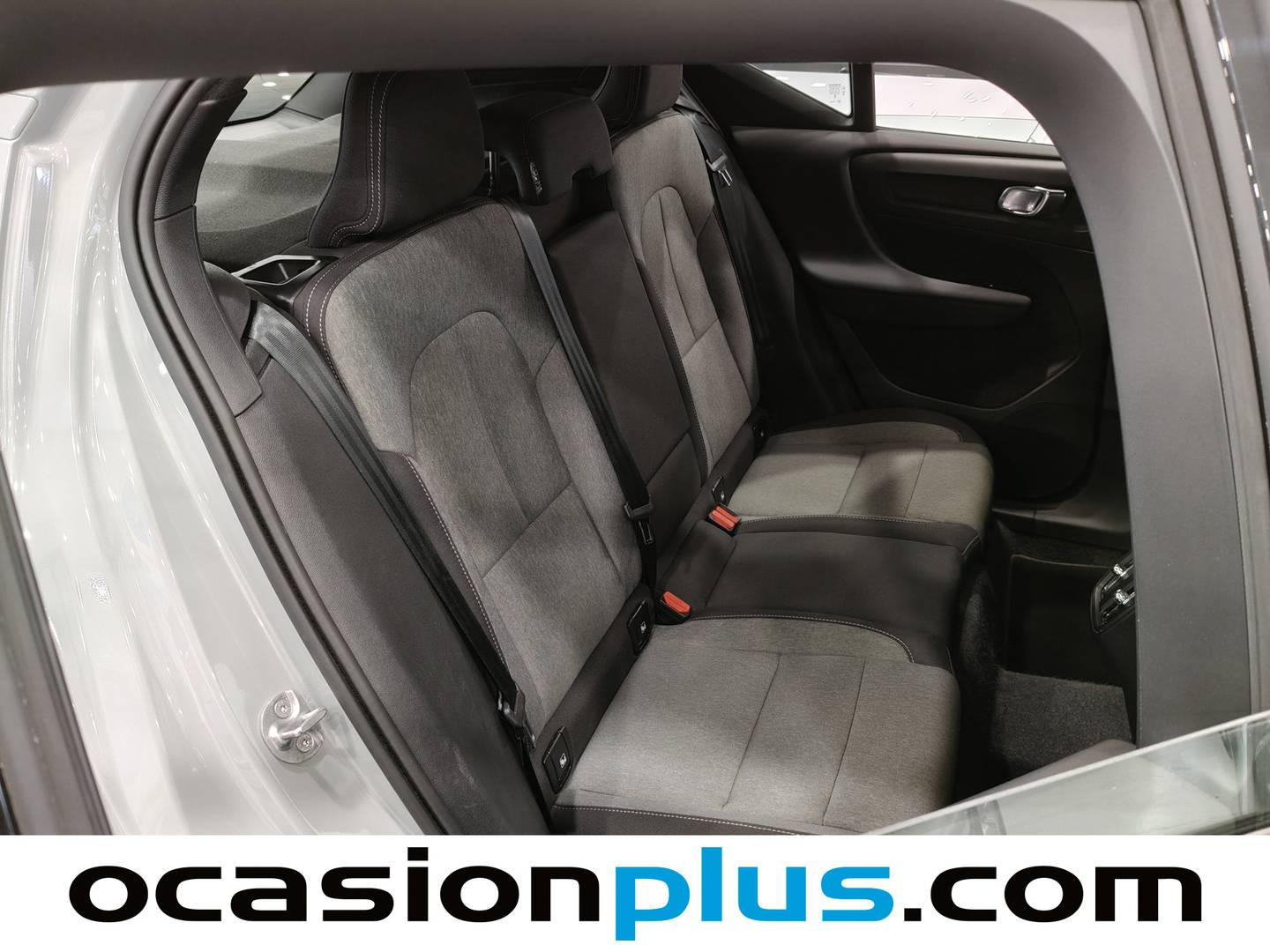 Foto asientos traseros Volvo XC40 Volvo XC40 T2 Core Auto (129 CV)
