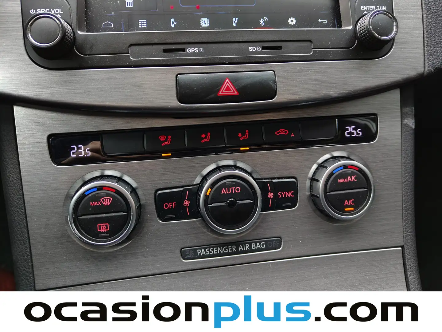 Foto Volkswagen Passat Volkswagen Passat Advance 2.0 TDI BMT (140 CV)