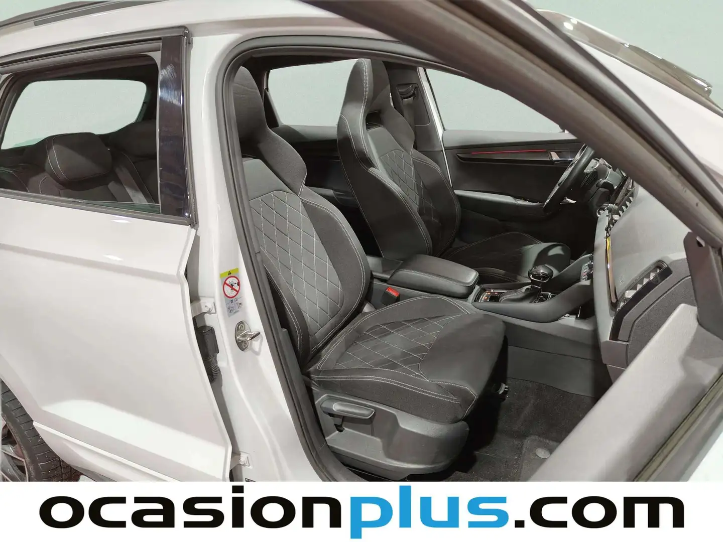 Foto Skoda Karoq Skoda Karoq 1.5 TSI ACT Sportline DSG (150 CV)