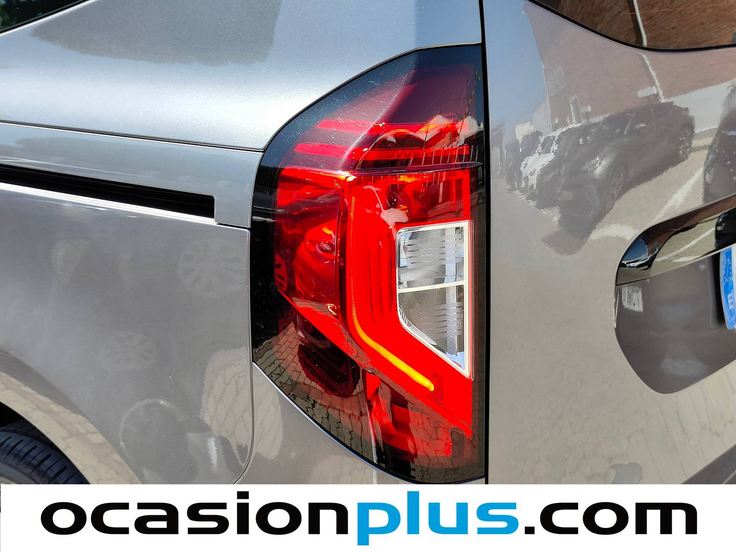 Acabados Nissan Townstar Nissan Townstar 1.3G L1 N-Connecta (130 CV)
