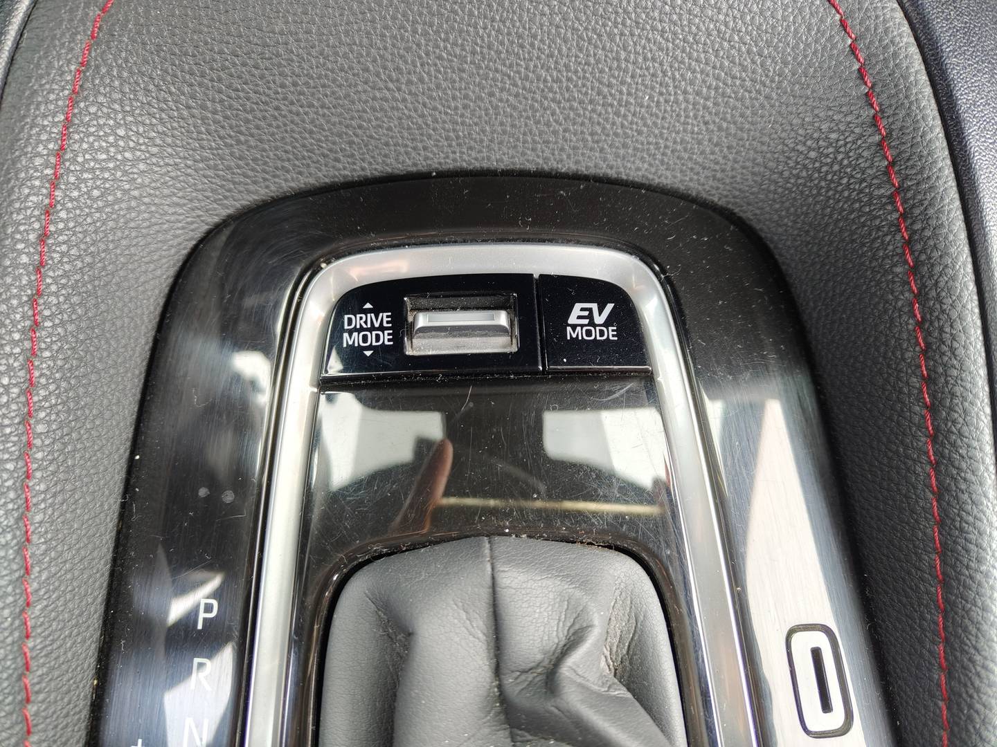 Foto Toyota Corolla Toyota Corolla 180H Advance E-CVT (180 CV)