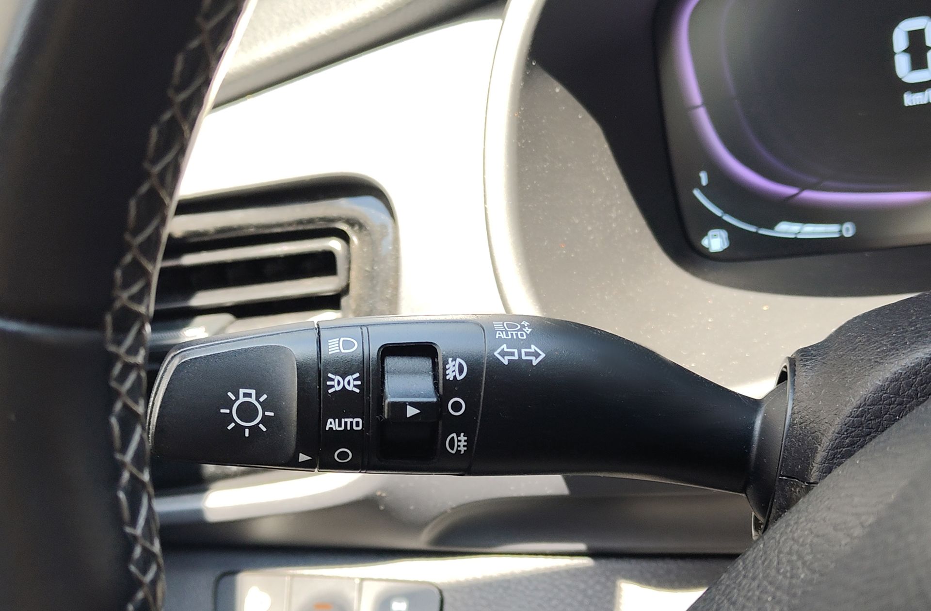 Kia Stonic 1.2 DPi Drive - foto 25