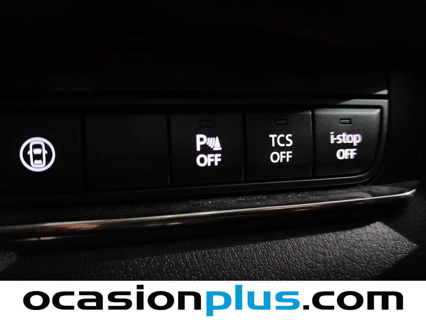 Foto Mazda CX-30 Mazda CX-30 2.0 Skyactiv-X Evolution 2WD (180 CV)