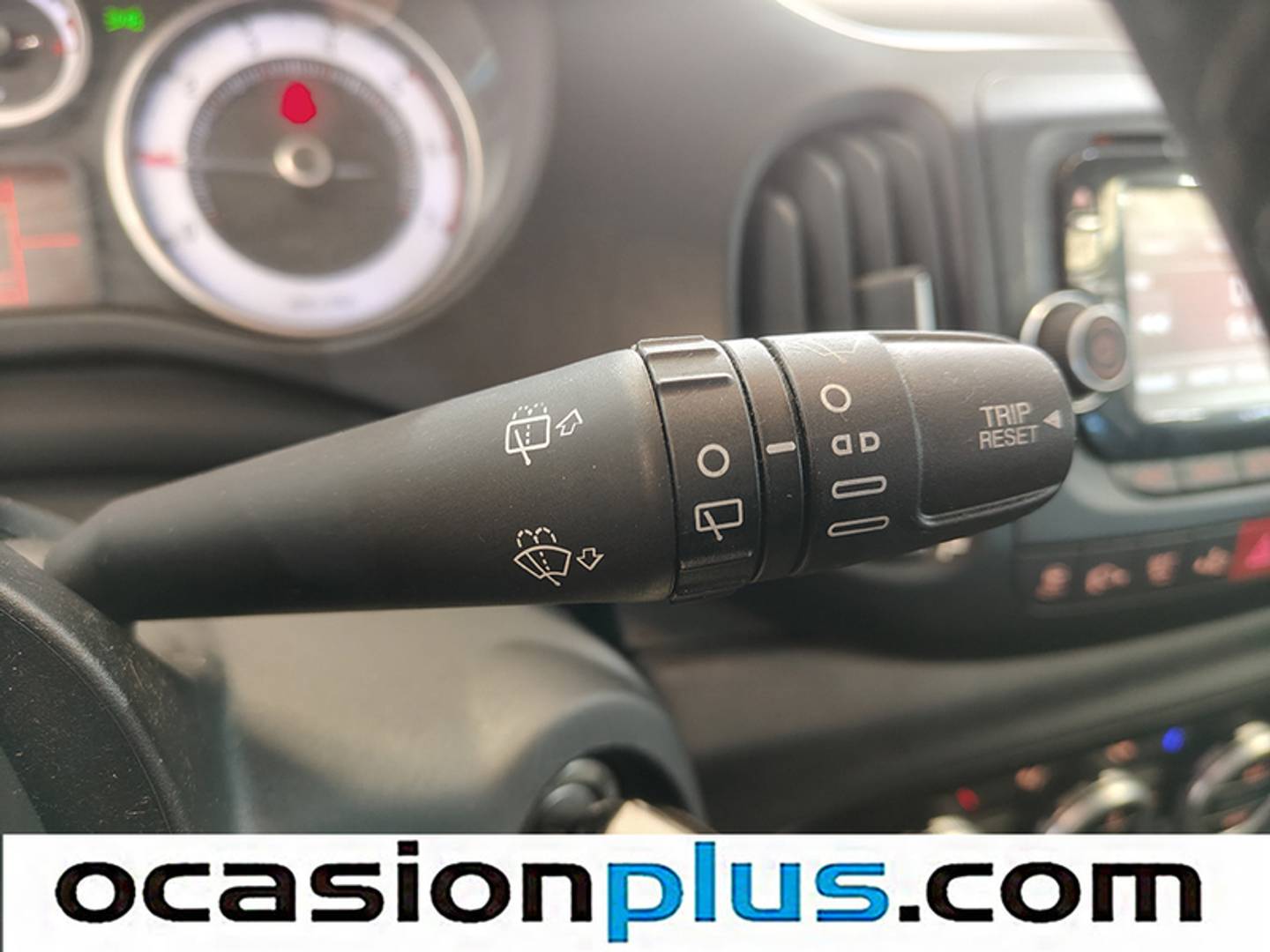 Fiat 500L Fiat 500L 1.6 16v MultiJet II S&S Living (105 CV) 7 Plazas 105cv