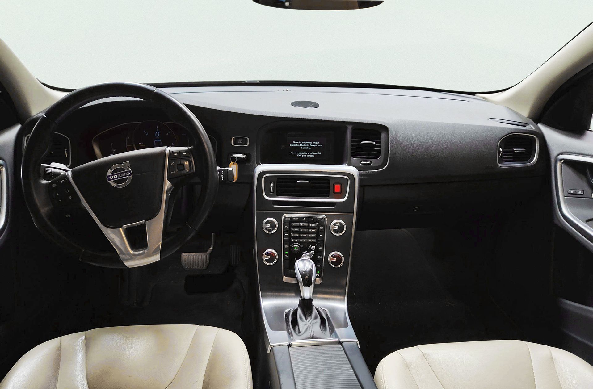 Volvo S60 D3 Momentum - foto 8