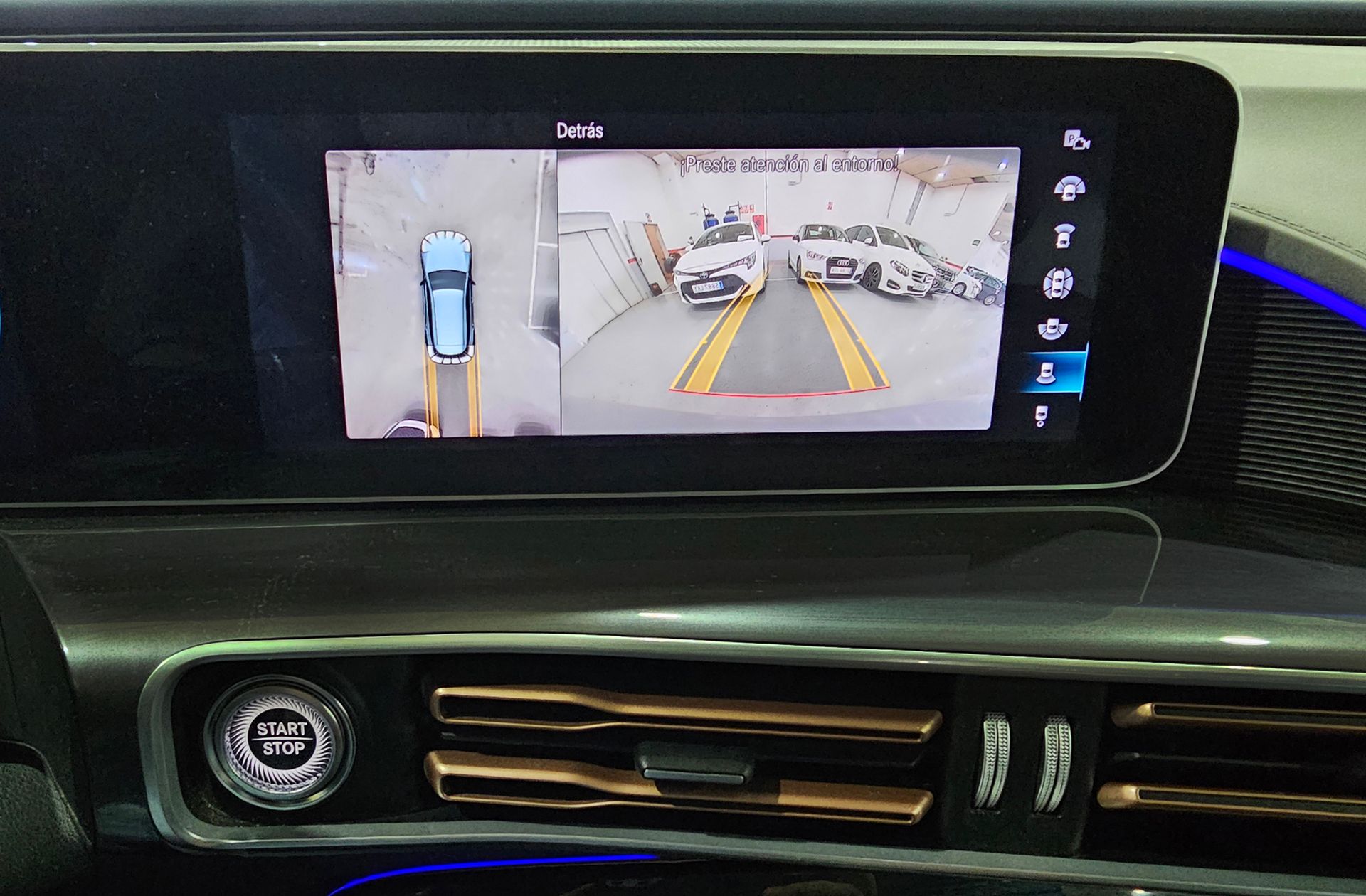 Mercedes-Benz EQC SUV 400 4Matic Pack AMG - foto 11