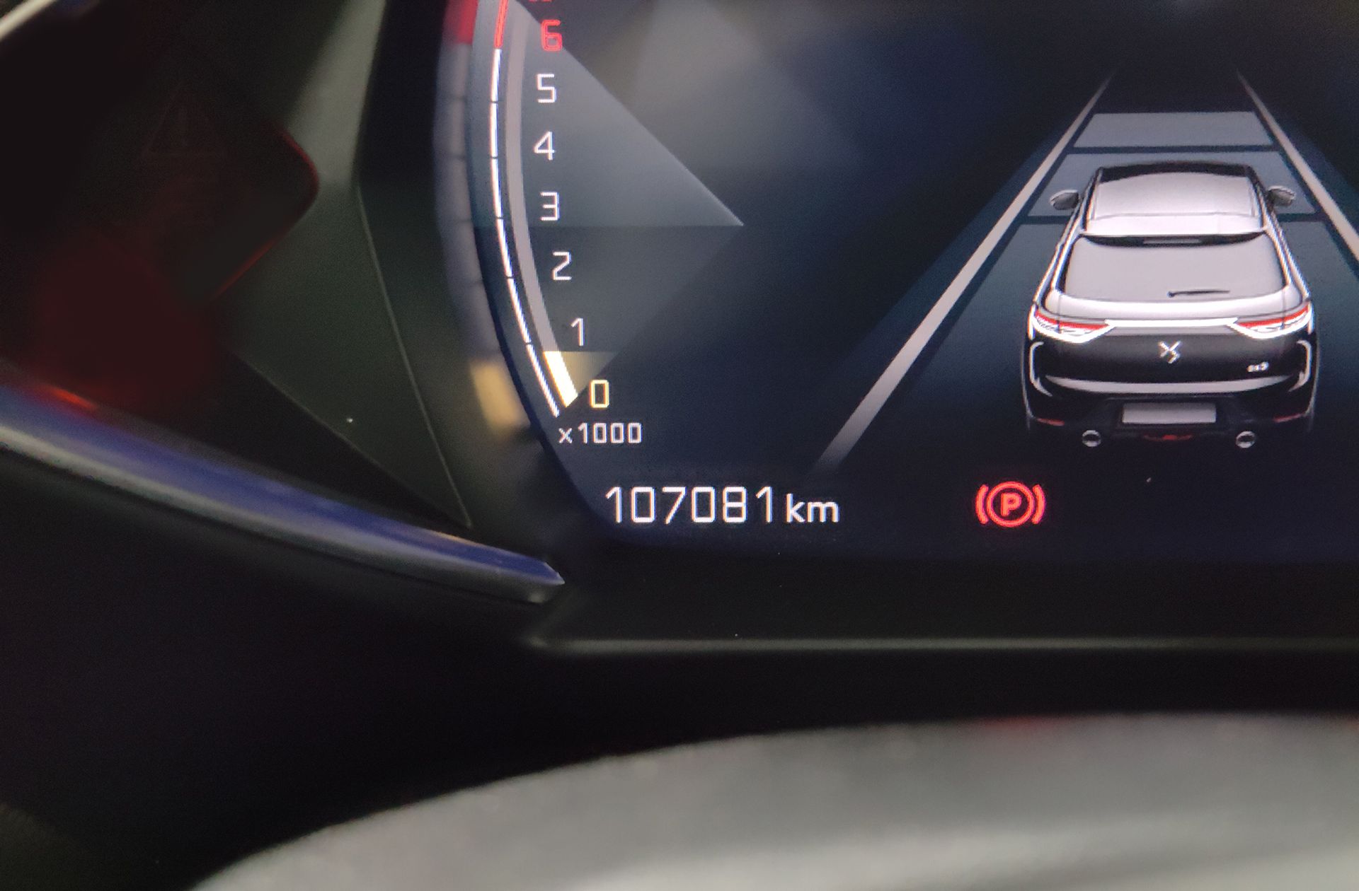 DS DS 3 Crossback PureTech 130 Grand Chic EAT8 - foto 12