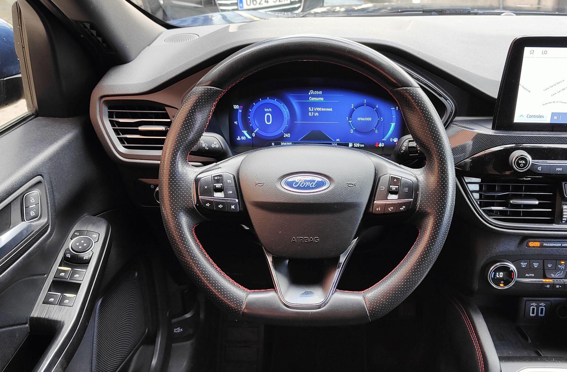 Ford Kuga 1.5 EcoBlue ST-Line - foto 26