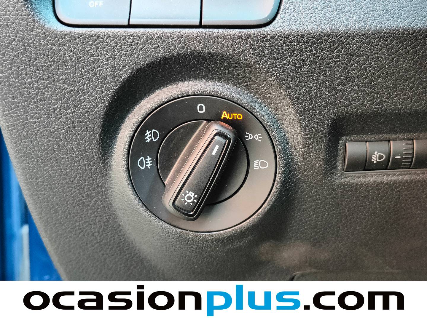 Equipamiento del Skoda Fabia Skoda Fabia 1.0 MPI Like (75 CV)