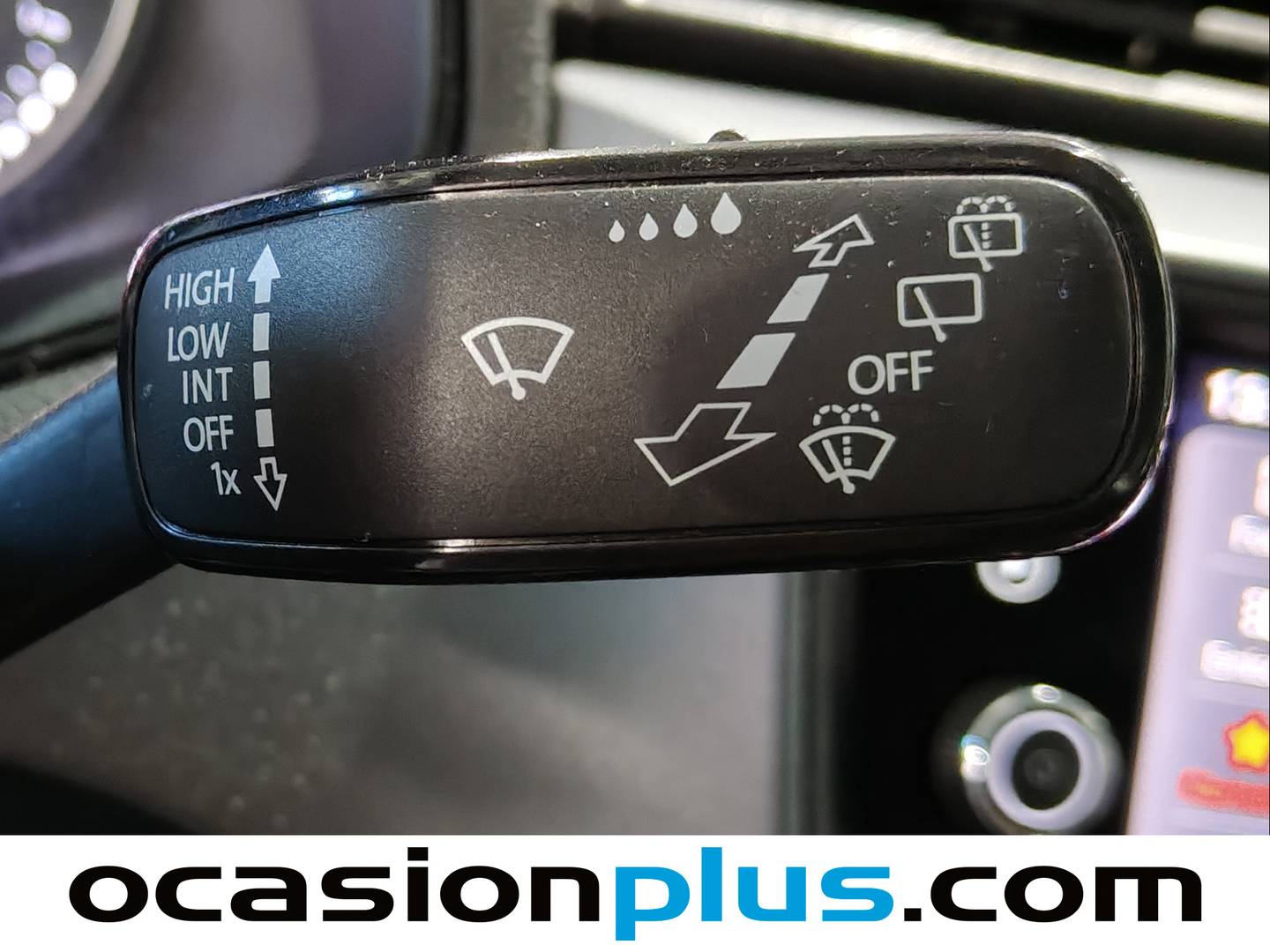 Foto Seat Arona SEAT Arona 1.0 TSI Style Go2 DSG (110 CV)