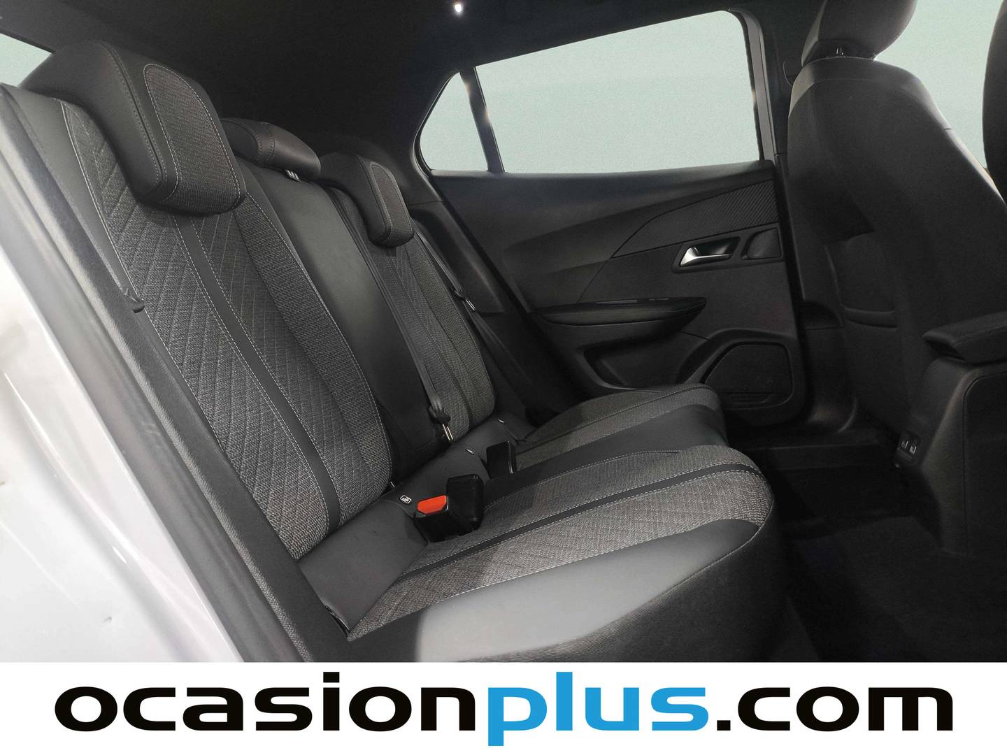 Peugeot 2008 Peugeot 2008 BlueHDi 130 S&S Allure Pack EAT8 (130 CV) diésel