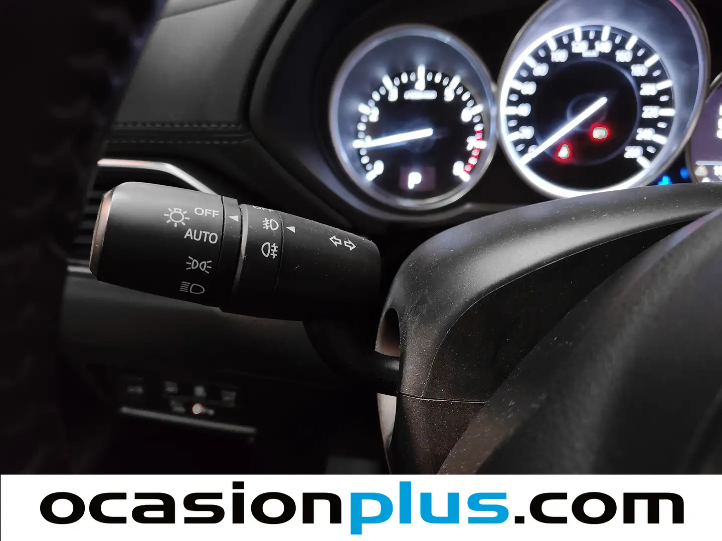 Foto Mazda CX-5 Mazda CX-5 2.0 G Zenith 2WD Auto (165 CV)