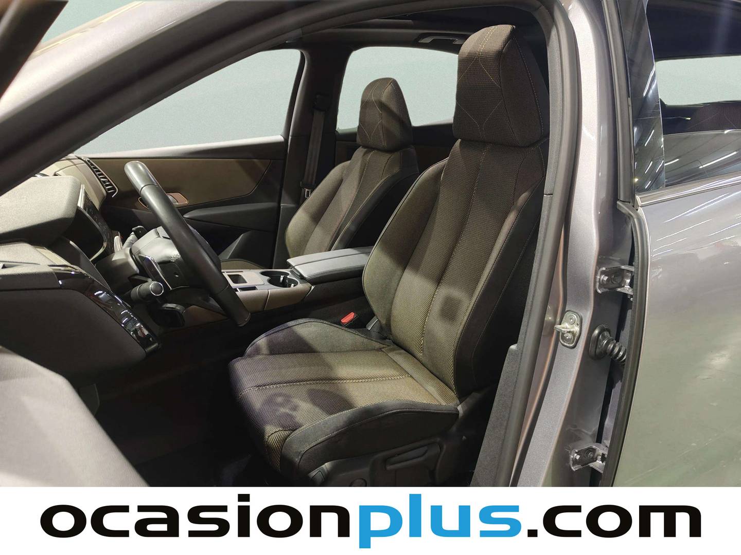 Foto asientos delanteros DS DS 7 Crossback DS DS7 Crossback BlueHDi 130 DE Bastille + AT (130 CV)