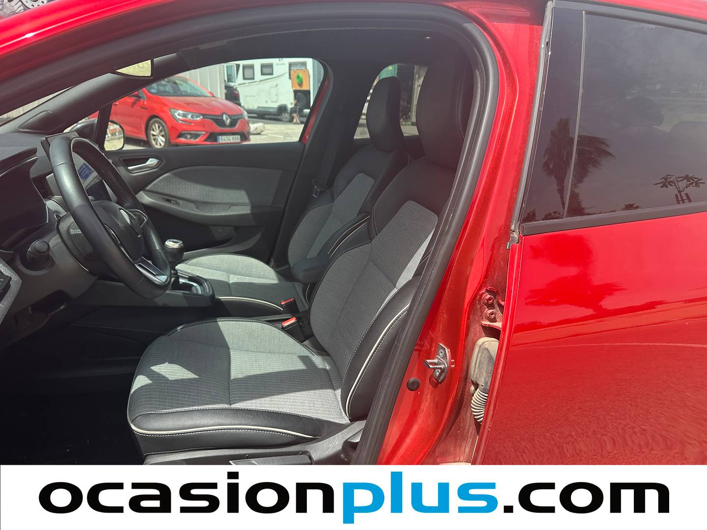 Foto asientos delanteros Renault Clio Renault Clio Techno TCe (90 CV)