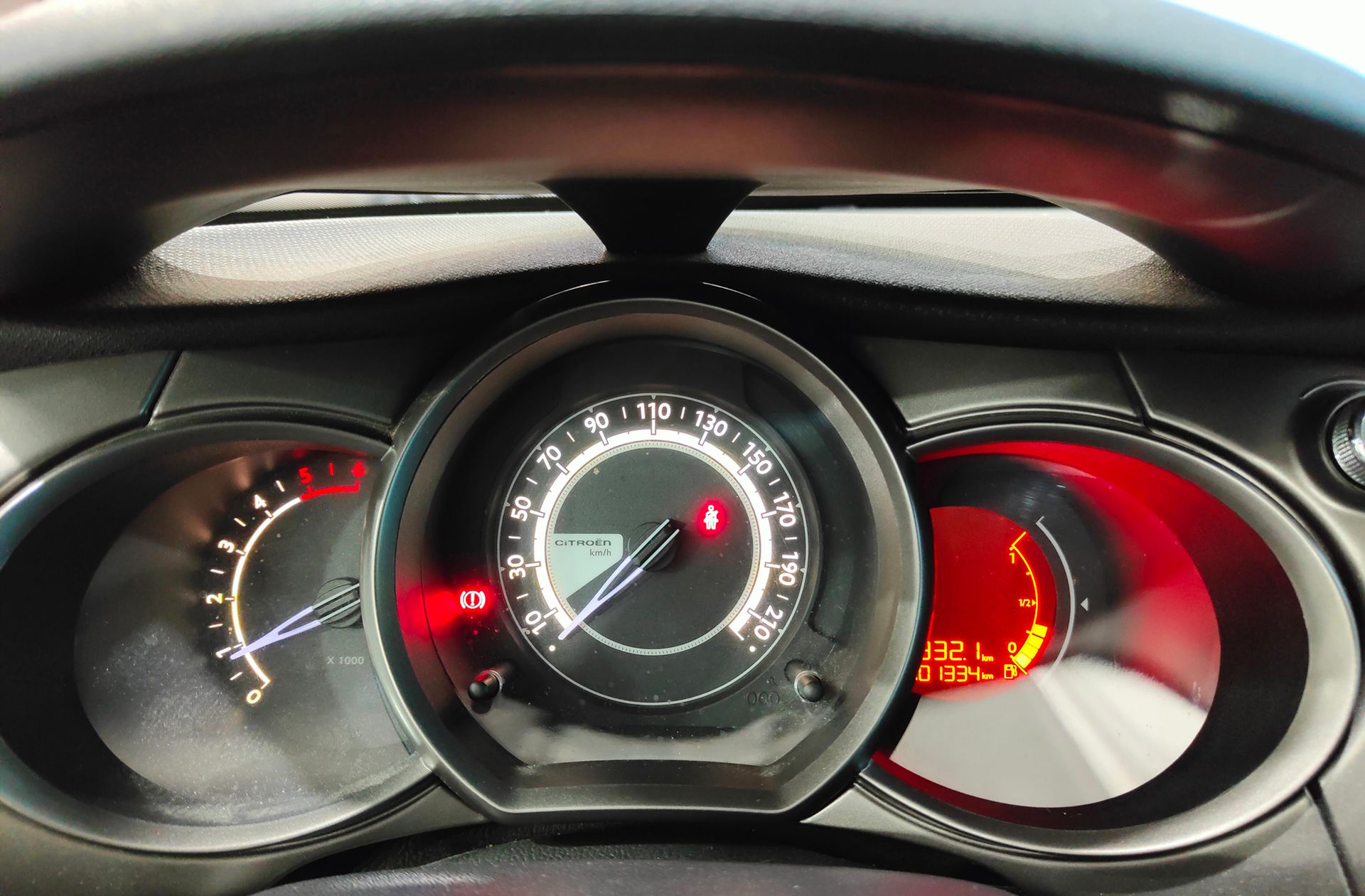 Citroën C3 BlueHDi 100 Live Edition - foto 17