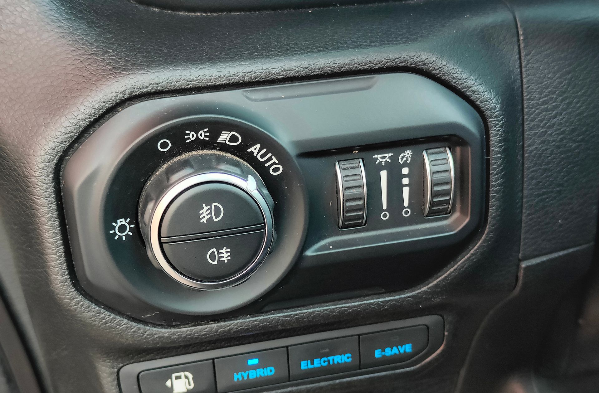Jeep Wrangler 2.0 Rubicon 8ATX - foto 27