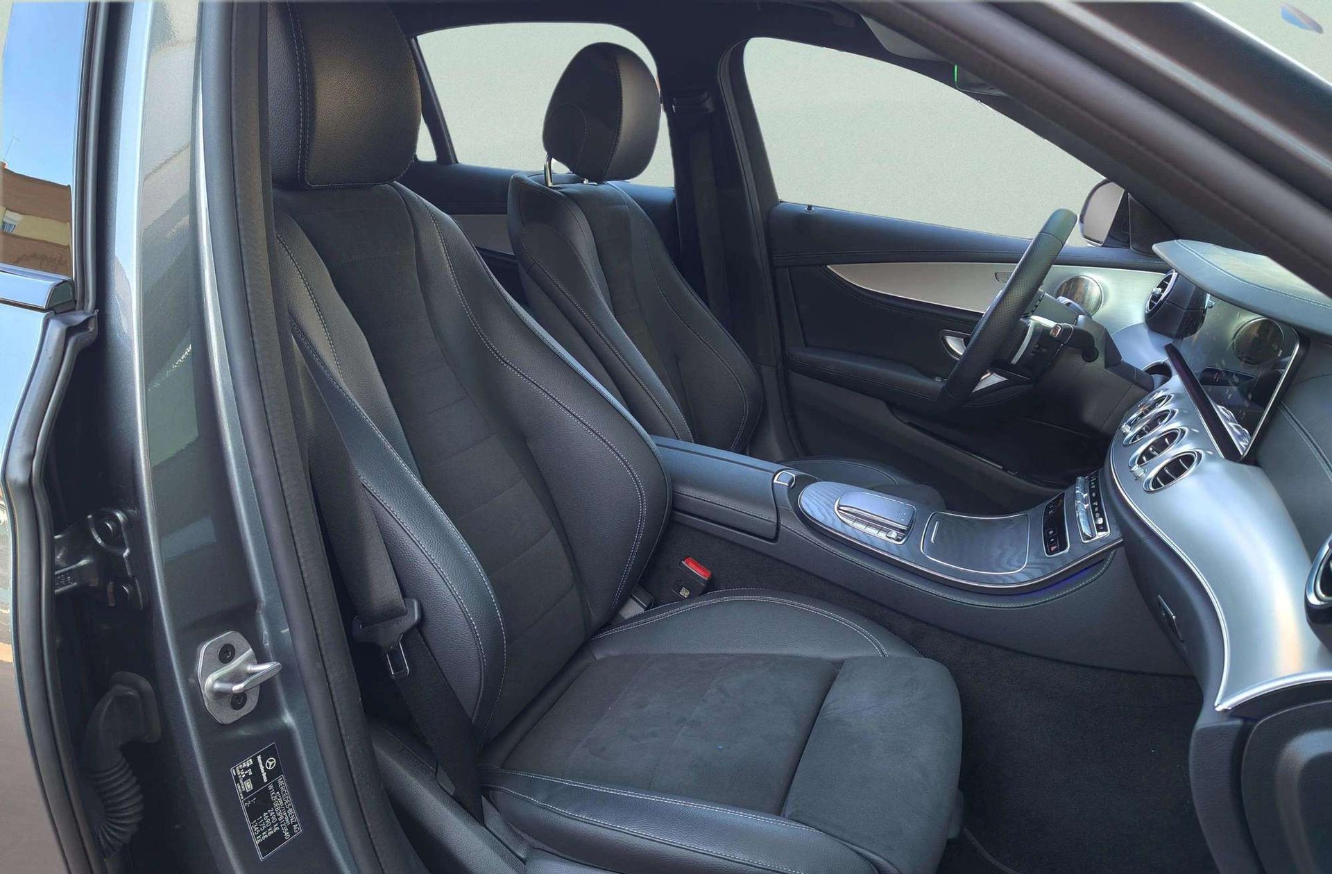 Mercedes-Benz Clase E E 220 d - foto 21