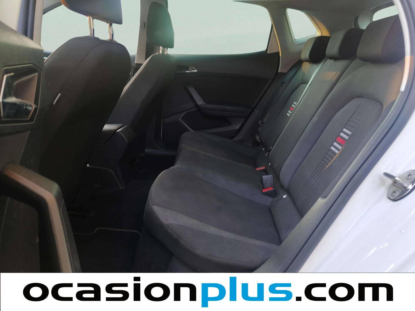 Foto asientos traseros Seat Ibiza Seat Ibiza 1.0 TGI GNC FR Eco Plus (90 CV)