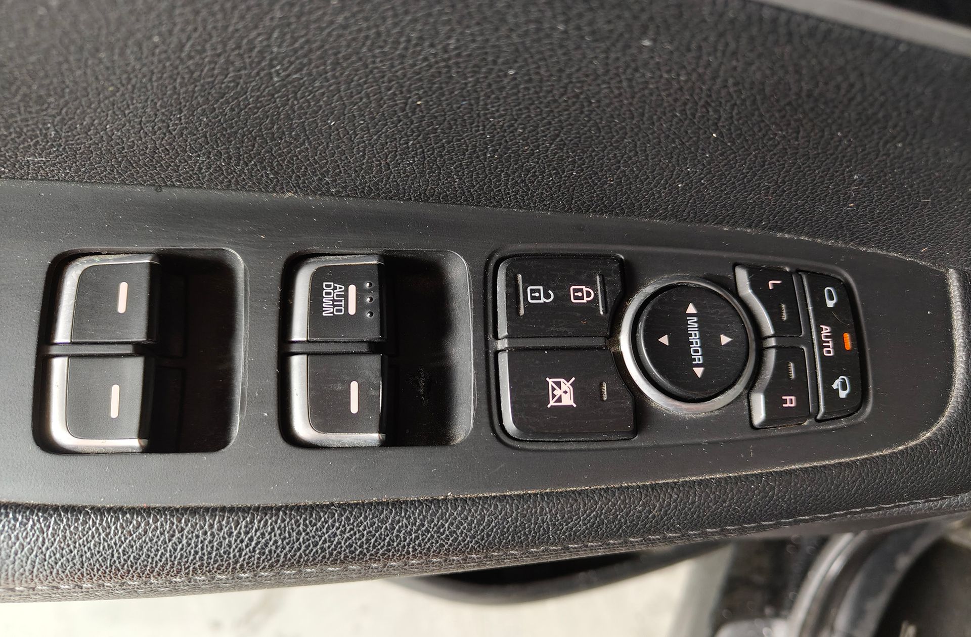 Kia Sorento 2.2 CRDi Concept 4x2 7 plazas - foto 33