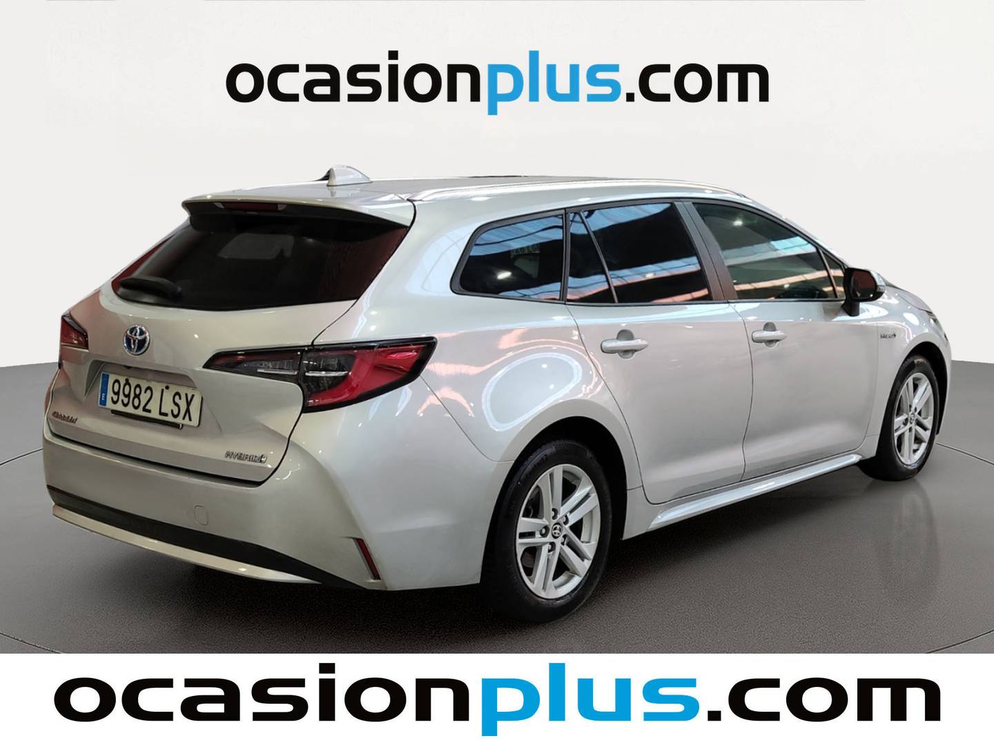 Foto trasera Toyota Corolla Toyota Corolla Touring Sports 125H Active Tech E-CVT (122 CV) derecha