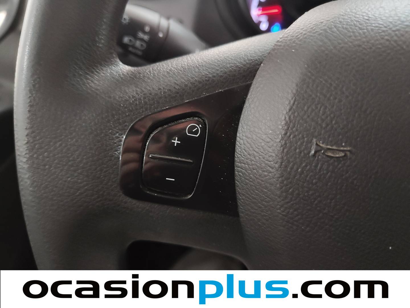 Equipamiento del Fiat Talento Fiat Talento Furgon 2.0 MultiJet Base Corto (120 CV)