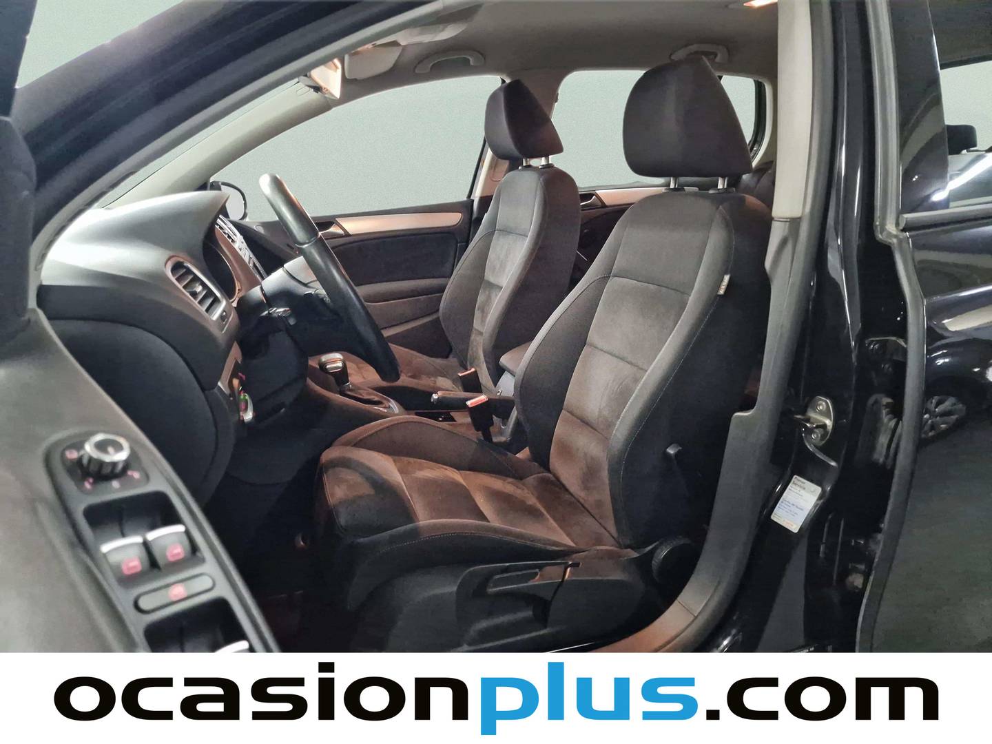 Foto asientos delanteros Volkswagen Golf Volkswagen Golf Sport 1.6 TDI CR (105 CV) DSG