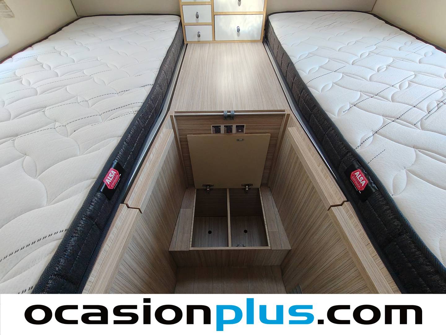 Elnagh T-LOFT 530 Elnagh T-LOFT 530 530 (140 CV) 5 Plazas diésel