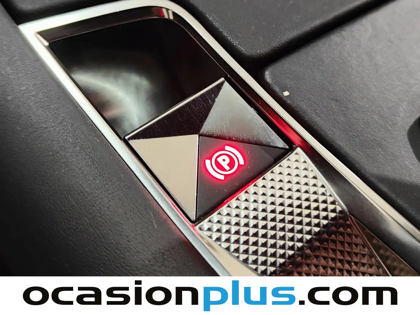 Foto DS DS 7 Crossback DS DS7 Crossback BlueHDi 180 Grand Chic Auto  (180 CV)