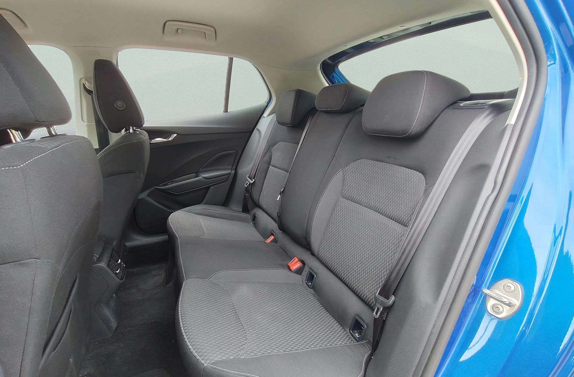 Škoda Fabia 1.0 TSI Style - foto 11
