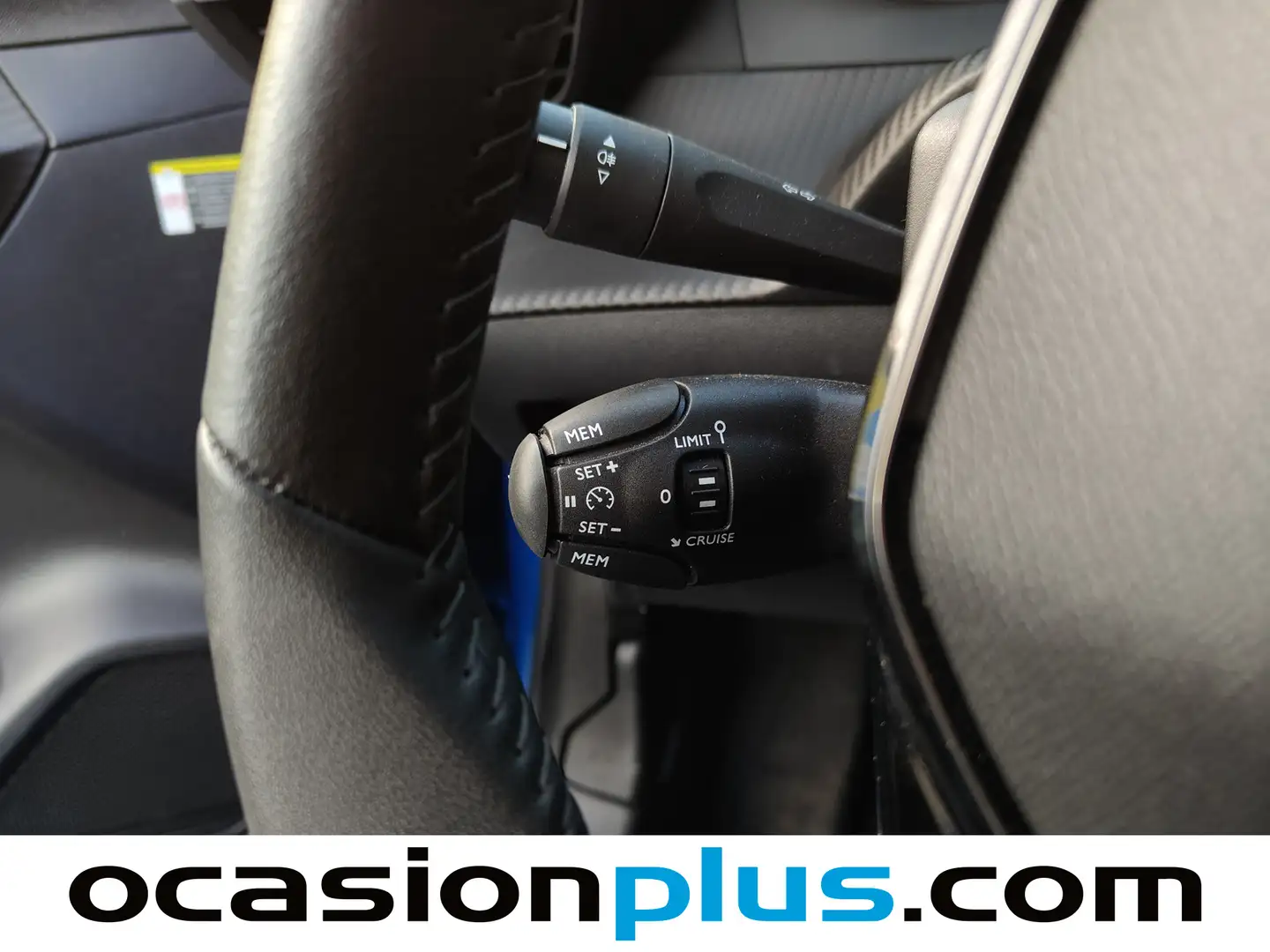 Foto Peugeot 208 Peugeot 208 PureTech 100 Allure (100 CV)