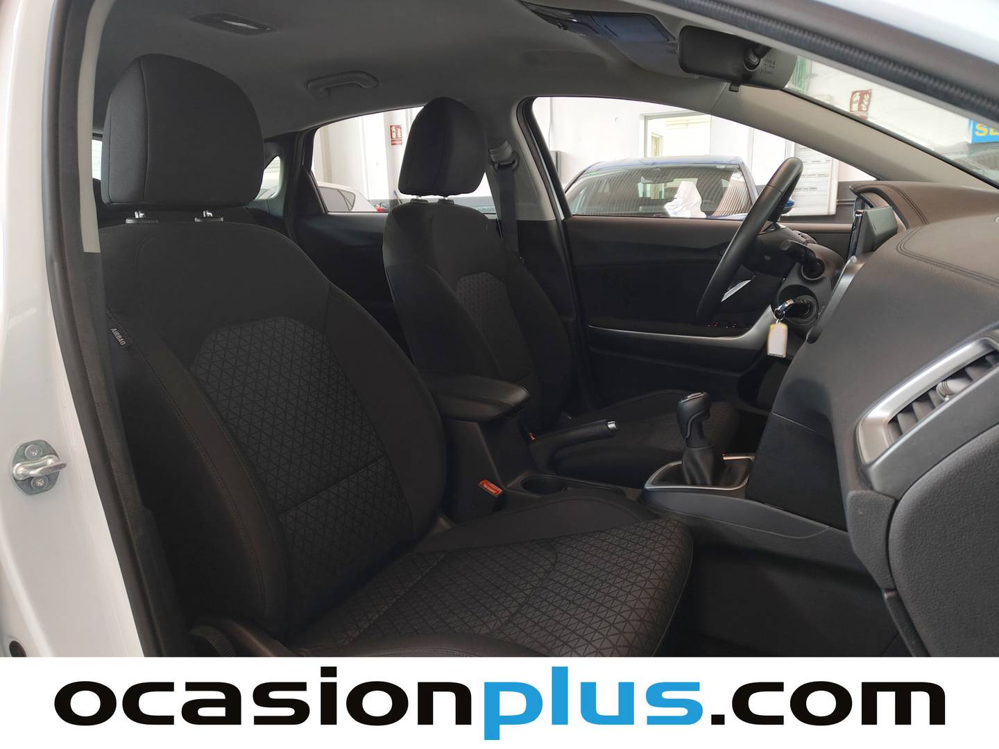 KIA Ceed KIA Ceed 1.0 T-GDi Concept (100 CV) gasolina