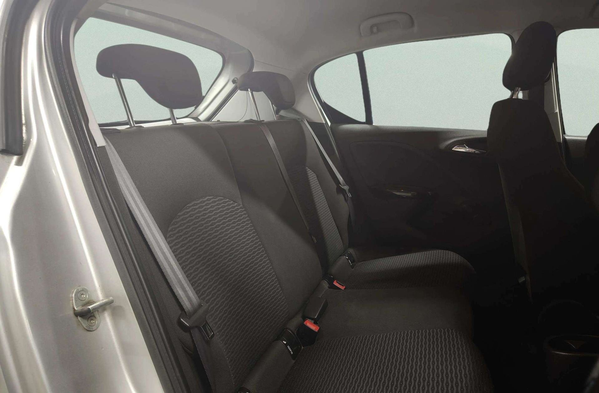 Opel Corsa 1.4 Selective - foto 14