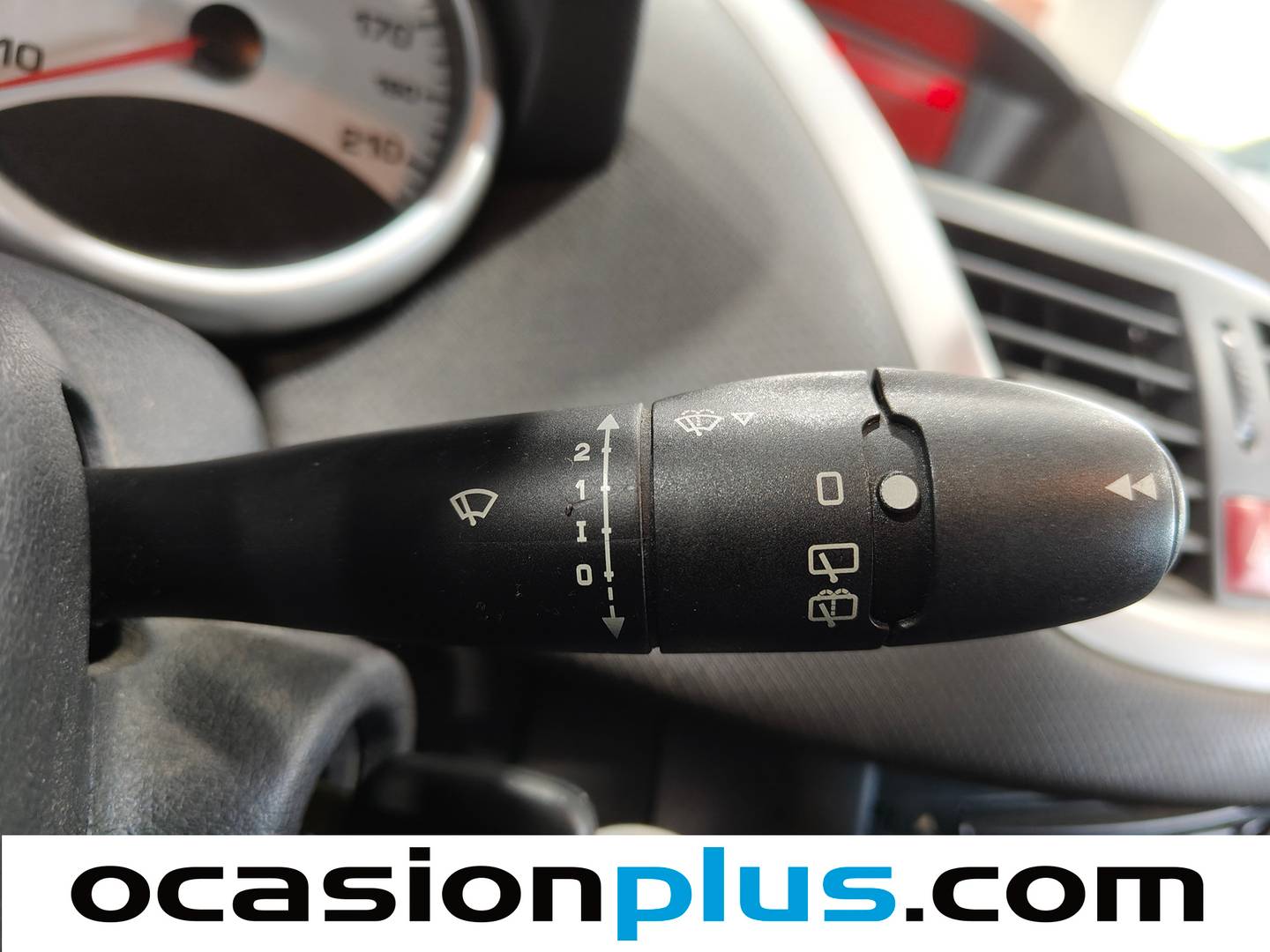 Peugeot 207 Peugeot 207 1.4 Confort (75 CV) de segunda mano