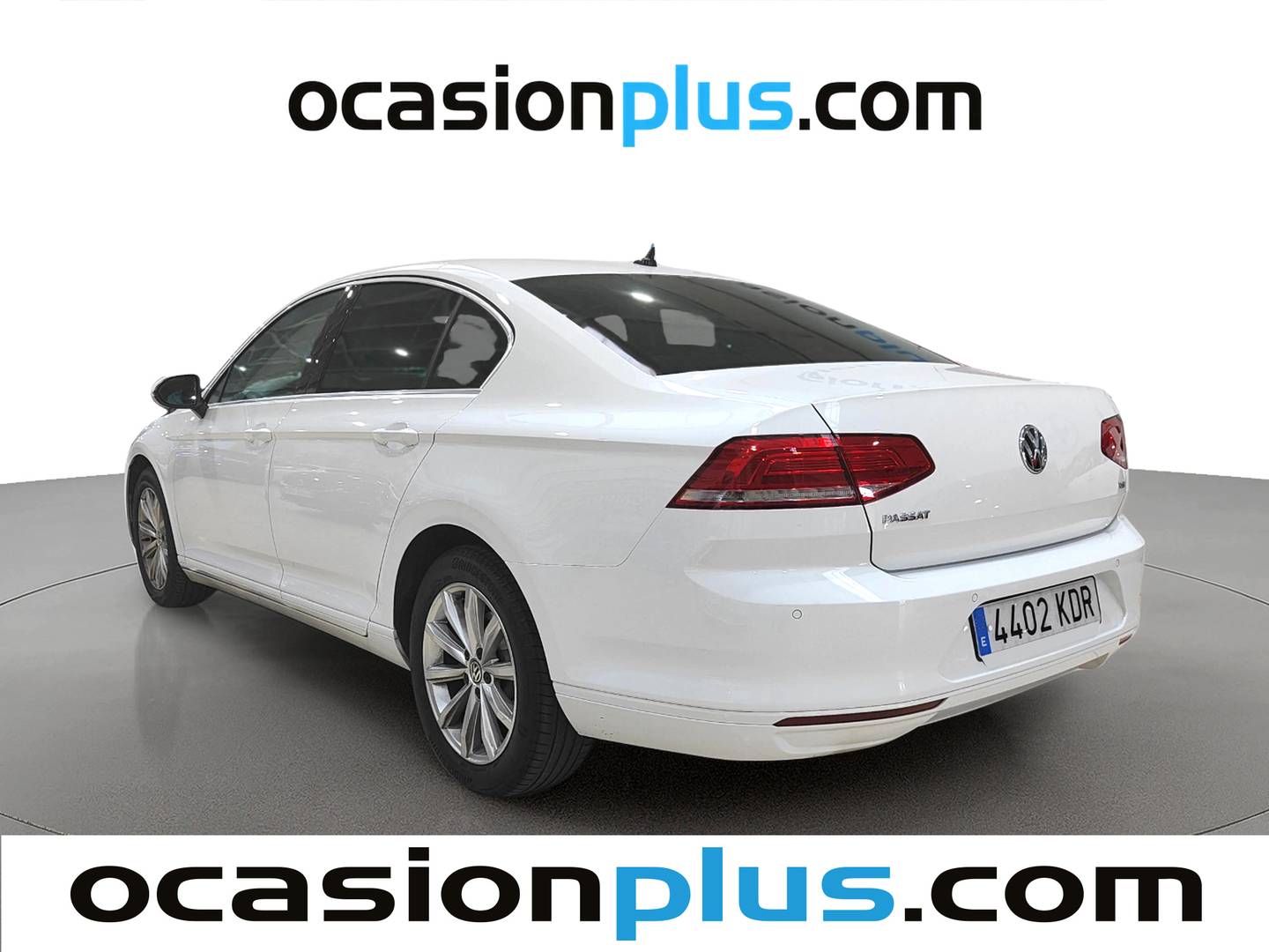 Foto trasera Volkswagen Passat Volkswagen Passat Advance 1.4 TSI ACT (150 CV) izquierda