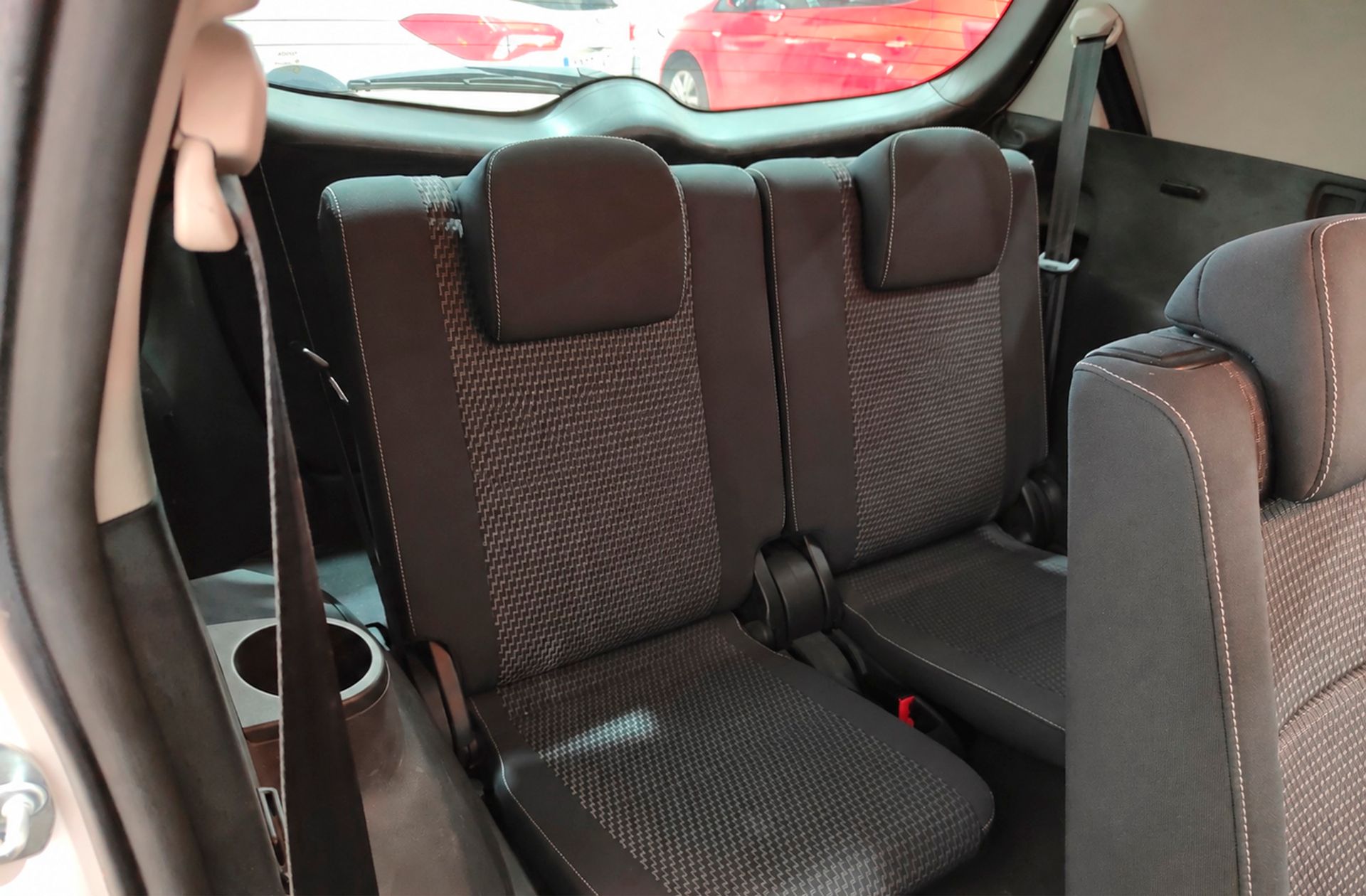 Toyota Verso 140 M-DRV Advance Multidrive 7 plazas - foto 6