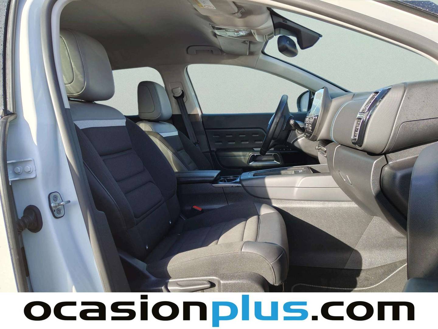 Foto Citroën C5 Aircross Citroen C5 Aircross BlueHdi 130 S&S C Series EAT8 (131 CV)