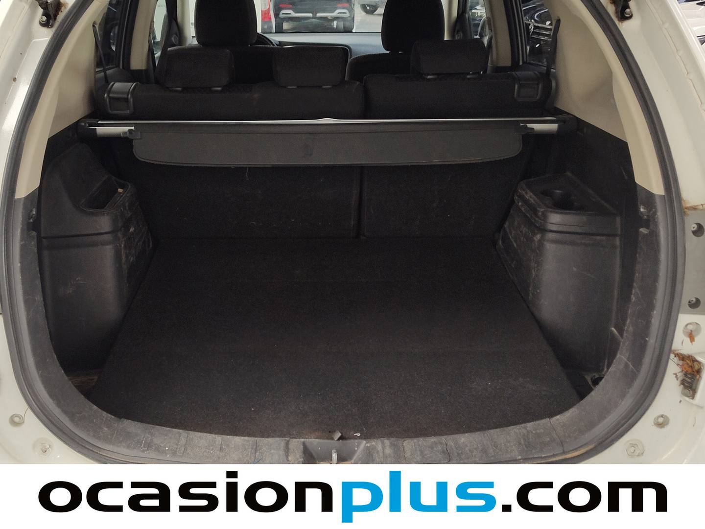 Fotos maletero Mitsubishi Outlander Mitsubishi Outlander 220 DI-D Challenge 2WD (150 CV)