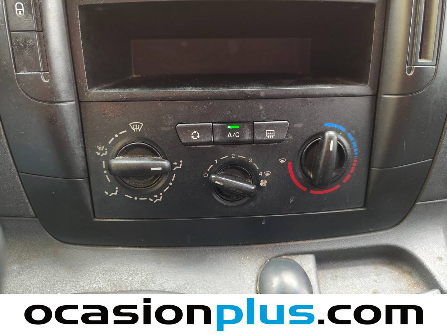 Equipamiento del Citroën Jumpy Citroën Jumpy Combi Mixto 2.0 HDi 6 Plazas (120 CV)