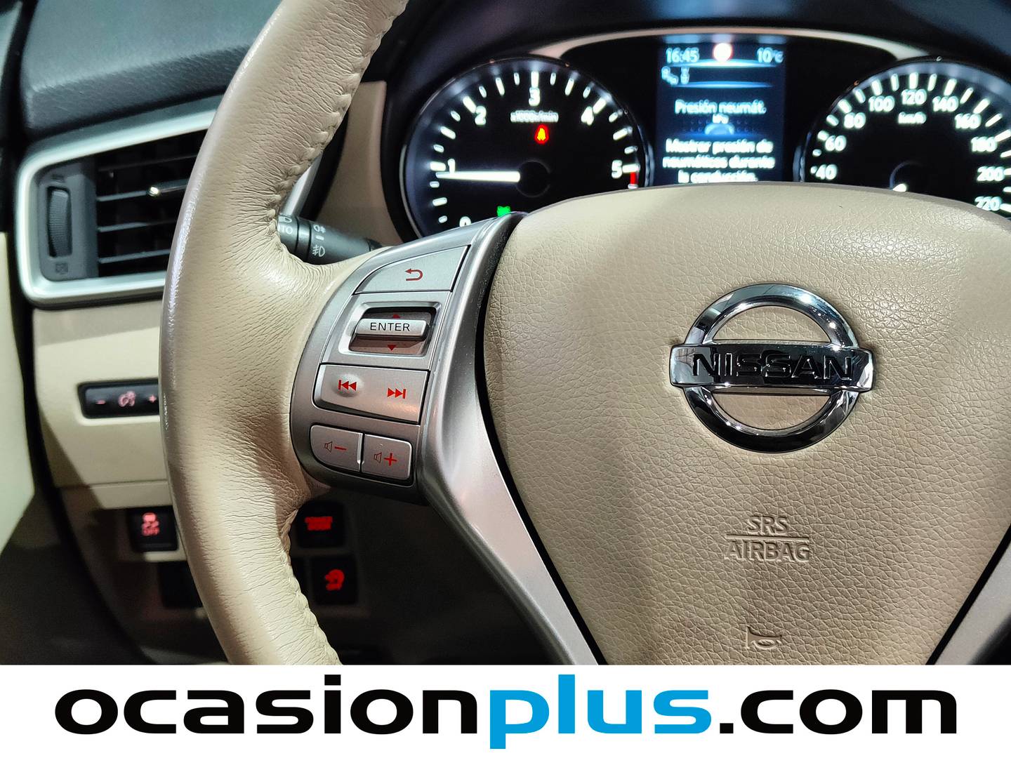 Foto Nissan X-TRAIL Nissan X-Trail 1.6 dCi Tekna Xtronic (130 CV)