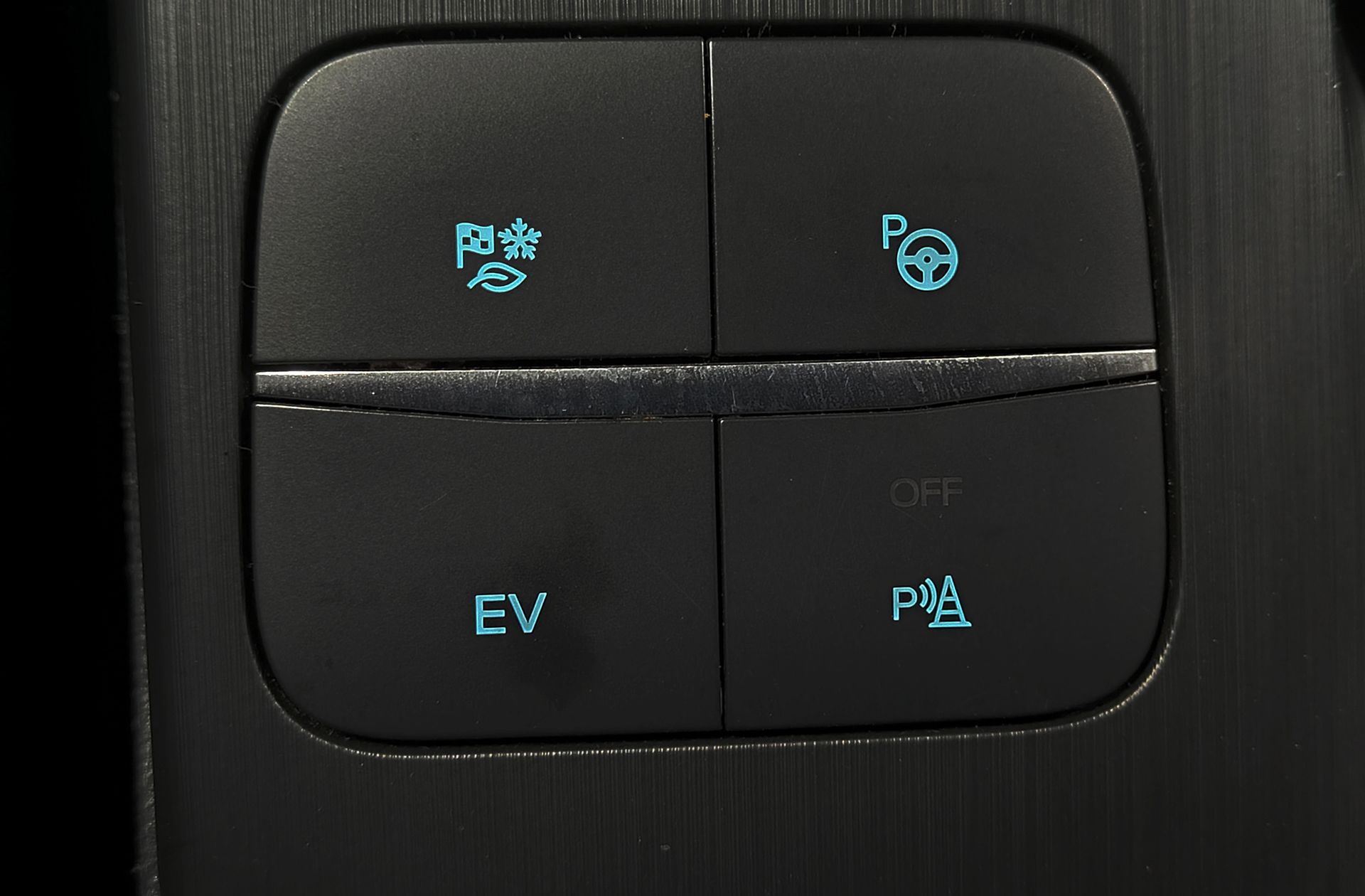 Ford Kuga 2.5 Duratec PHEV ST-Line - foto 10