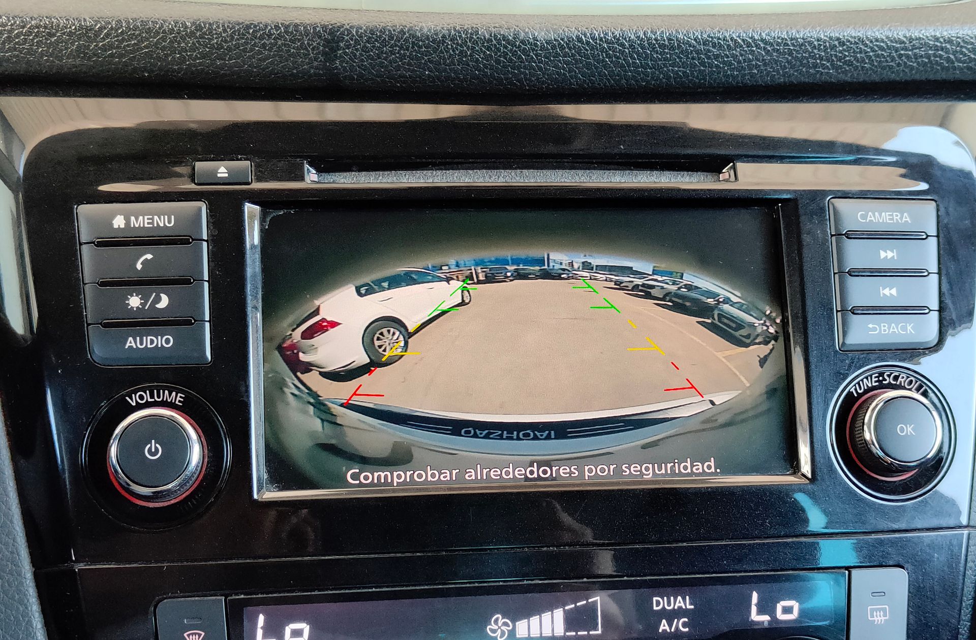 Nissan Qashqai dCi 115 Acenta - foto 8