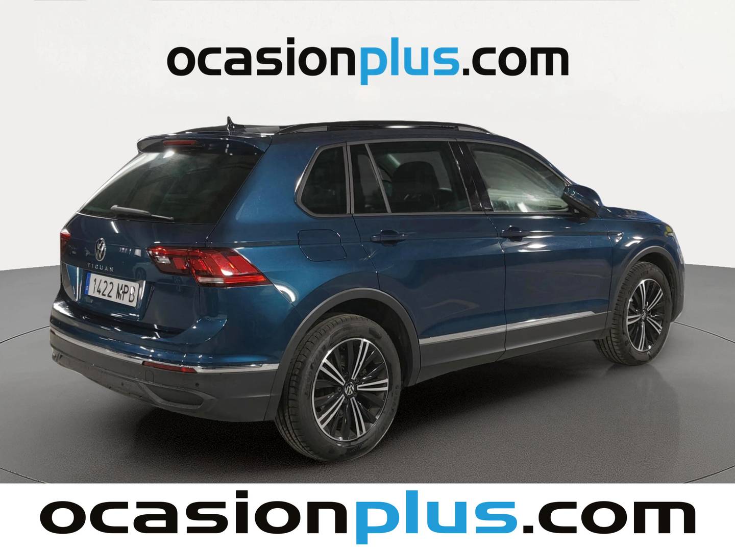 Foto trasera Volkswagen Tiguan Volkswagen Tiguan Life 1.5 TSI (150 CV) DSG derecha