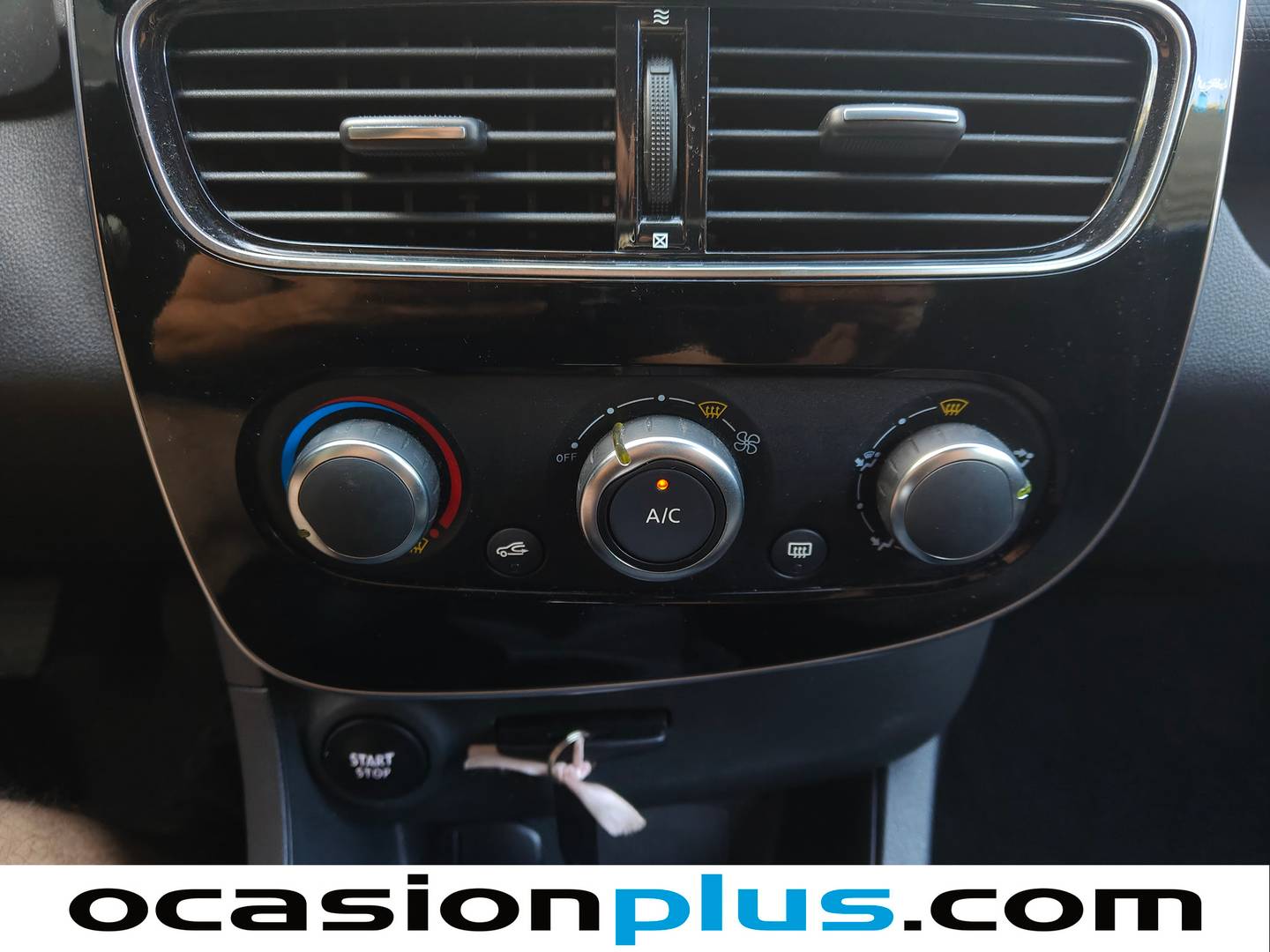 Extras del Renault Clio Renault Clio Life 1.2 (75 CV)