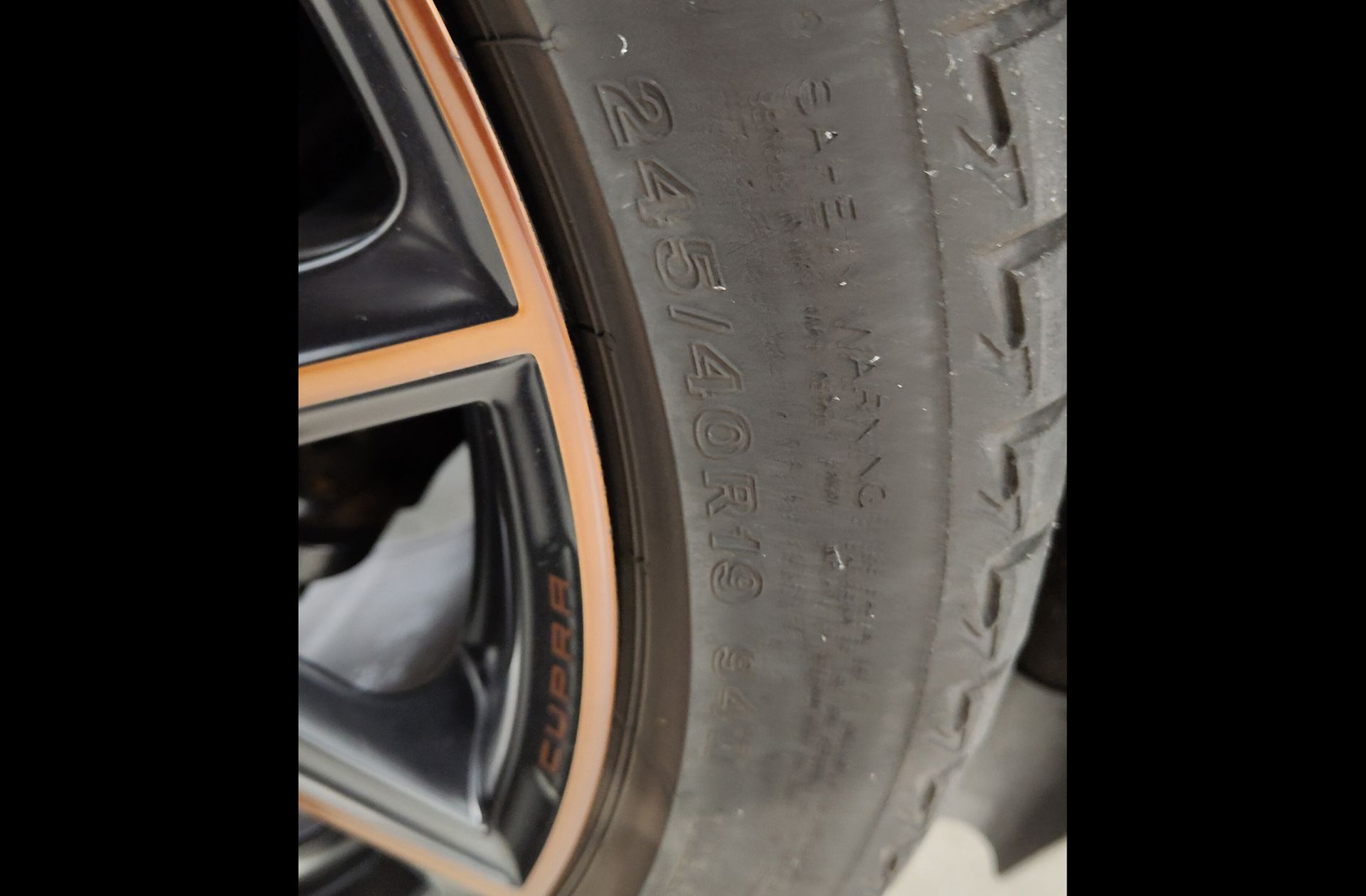 Cupra Ateca 2.0 TSI 4Drive DSG - foto 38