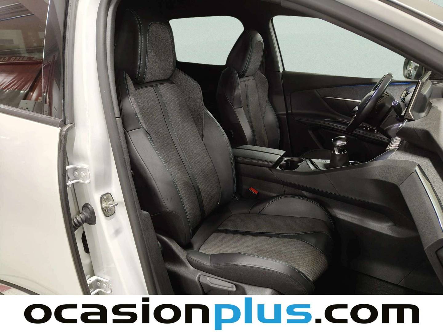 Foto Peugeot 3008 Peugeot 3008 PureTech 130 S&S Allure Pack (130 CV)