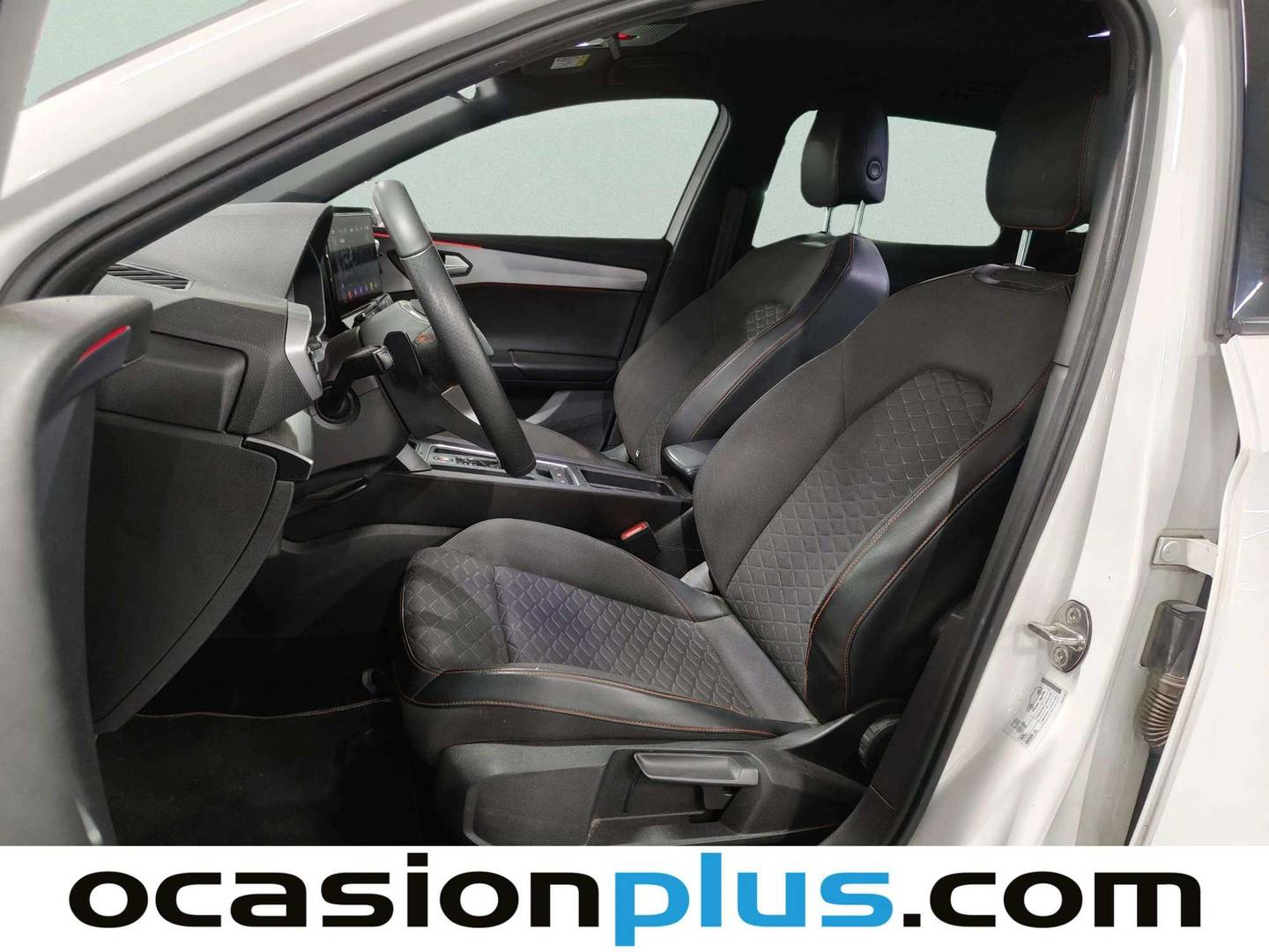 Foto asientos delanteros Seat León Seat León ST 1.4 e-Hybrid S&S FR Go XL DSG (204 CV)