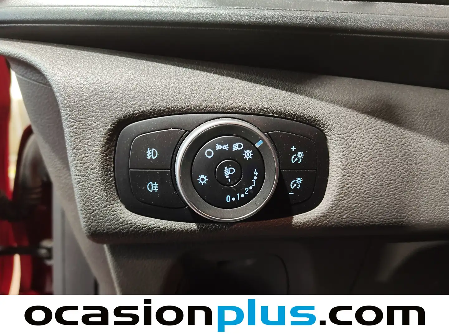 Foto Ford Transit Custom Ford Transit Custom Mixto 2.0 TDCI MHEV 320 L1 Trend (130 CV)