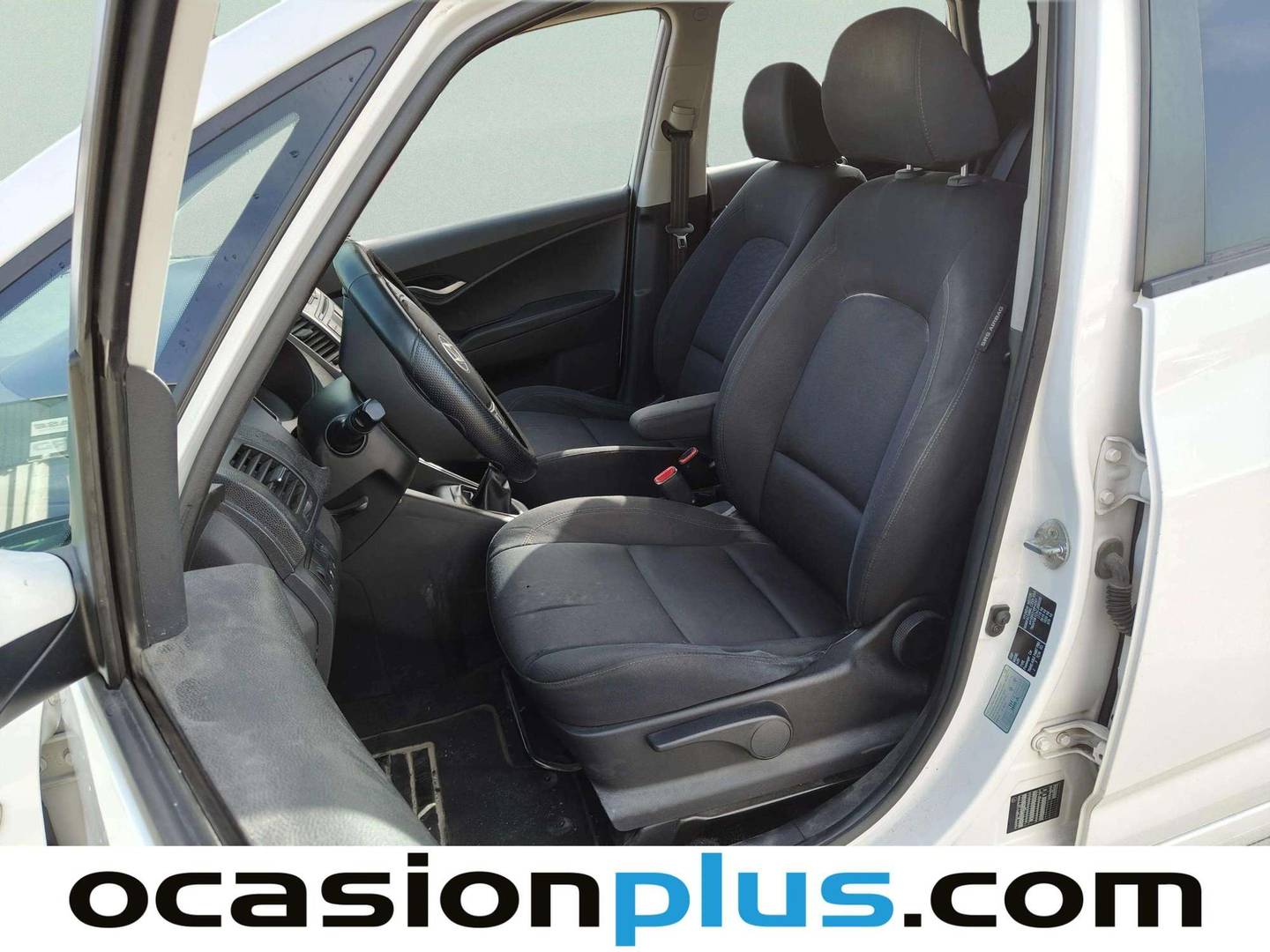 Foto asientos delanteros Hyundai ix20 Hyundai ix20 1.4 CVVT Comfort (90 CV)