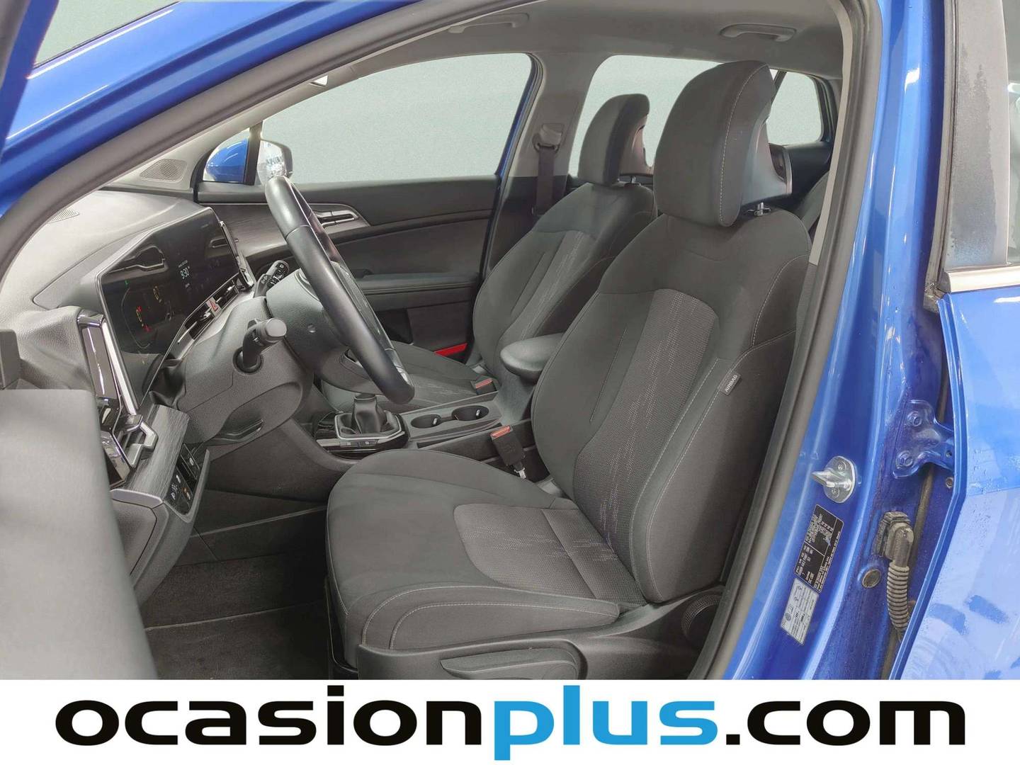 Foto asientos delanteros KIA Sportage KIA Sportage 1.6 T-GDi MHEV Drive 4x2 (150 CV)